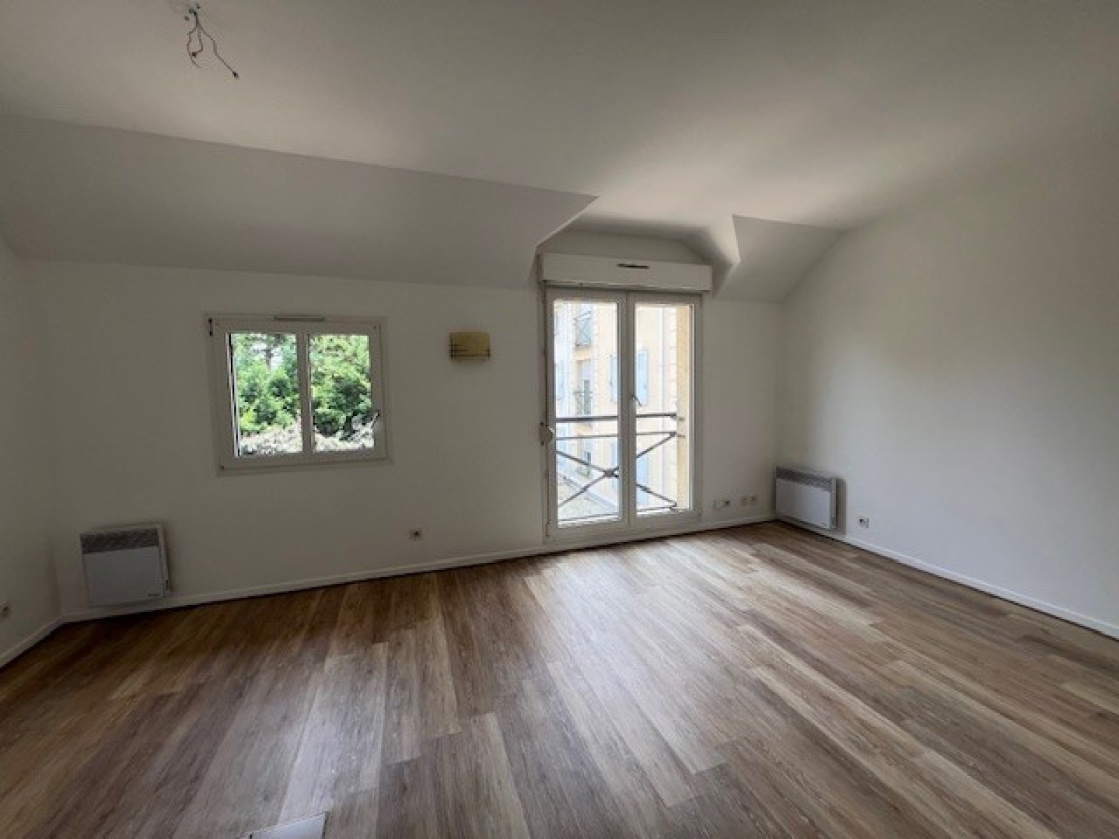 Image_, Studio, Yerres, ref :LALOF1