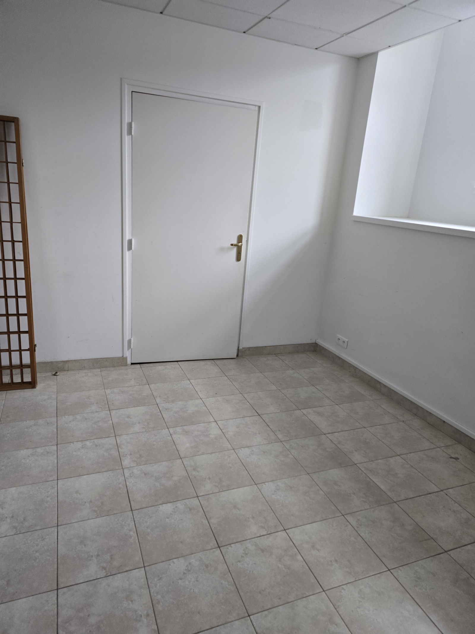 Image_, Local commercial, Yerres, ref :MPINVLC