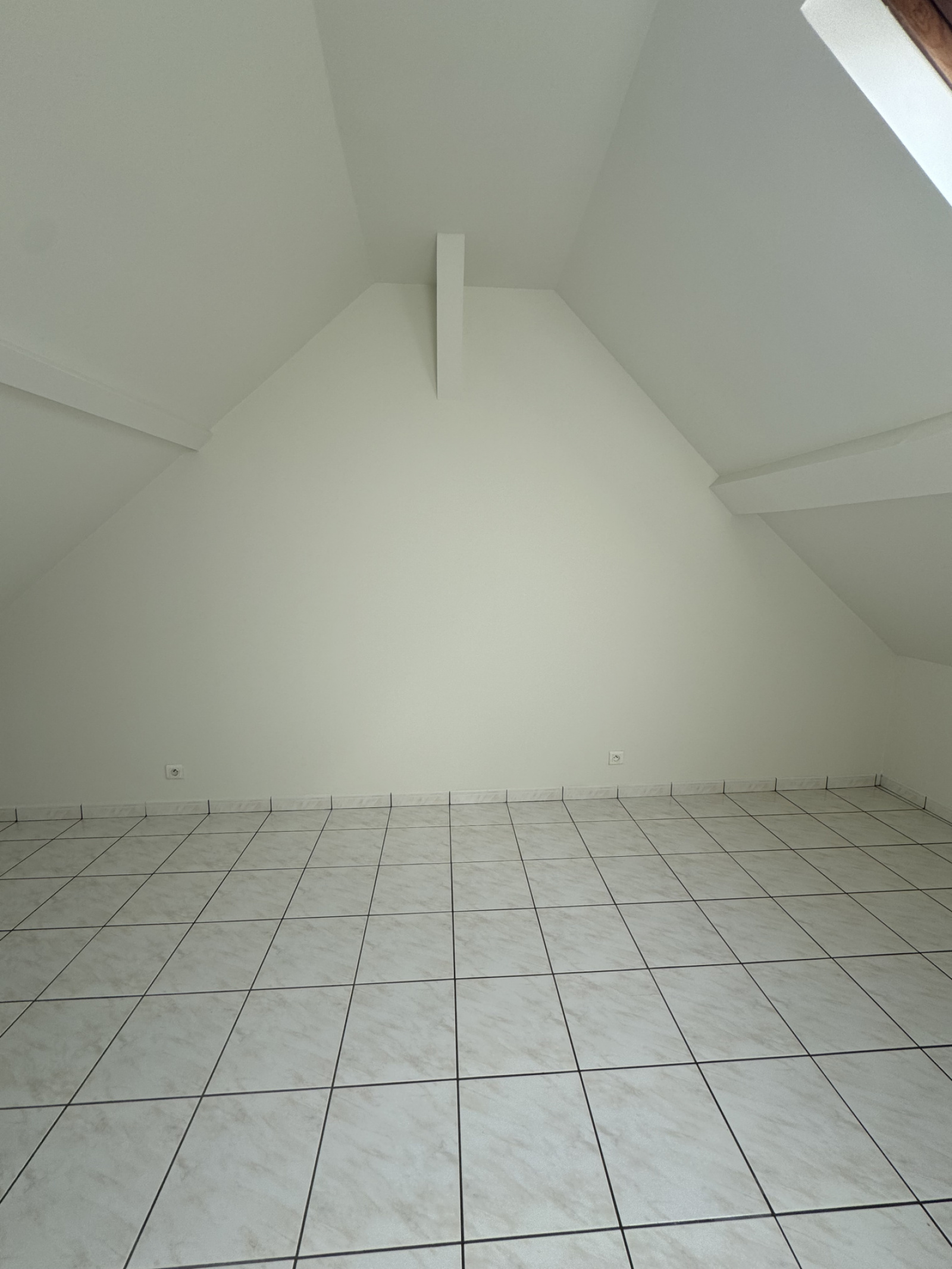 Image_, Duplex, Montgeron, ref :LDU50005591